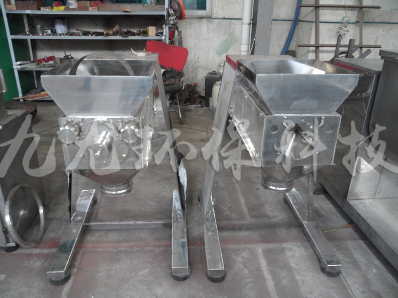 YK系列摇摆式制粒机